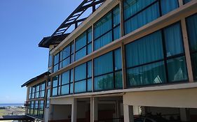 Tahiti Airport Motel